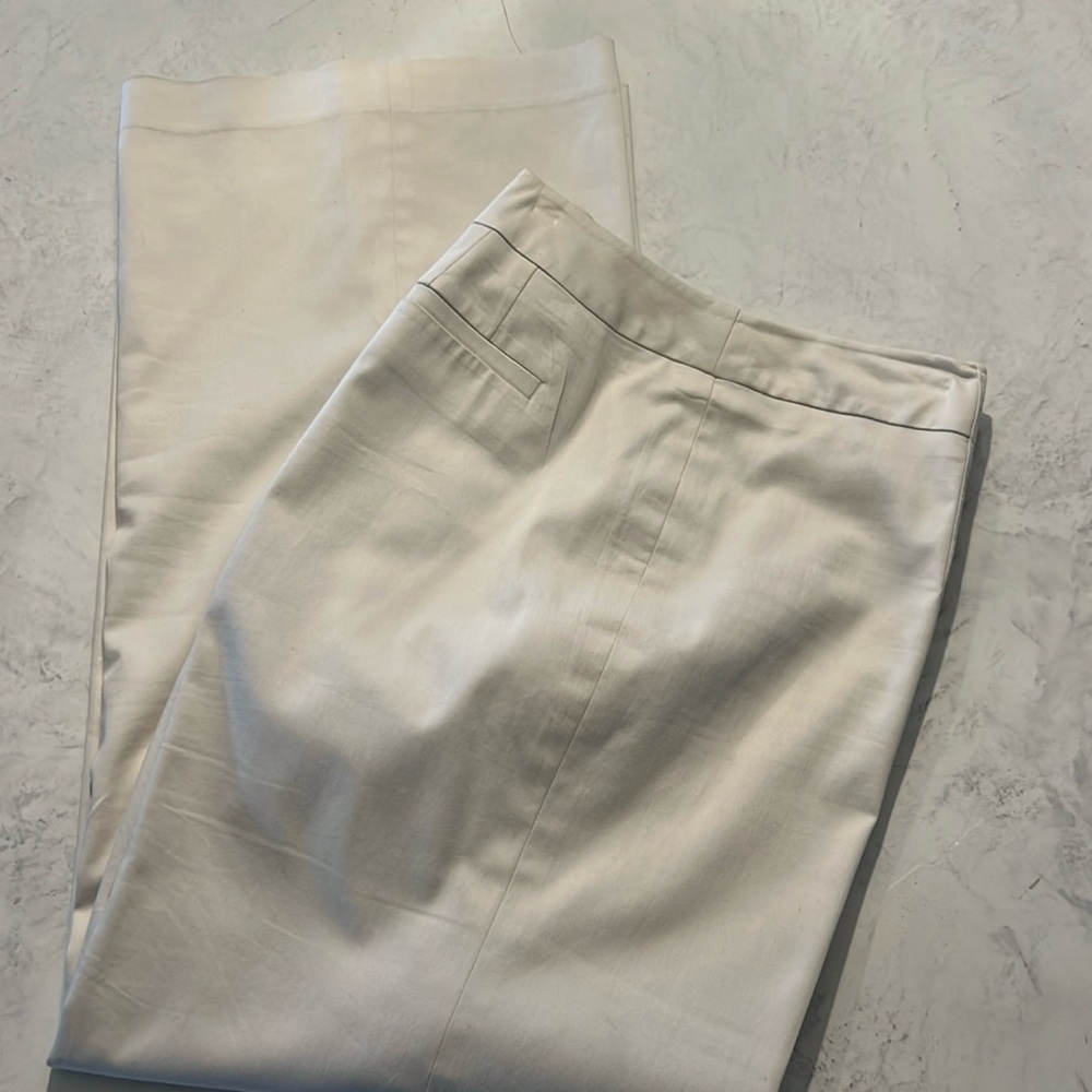 And Taylor flat front wide leg slacks fully lined